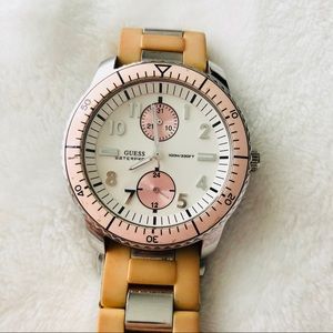 Pink Guess Jelly Watch. watch needs batteries.